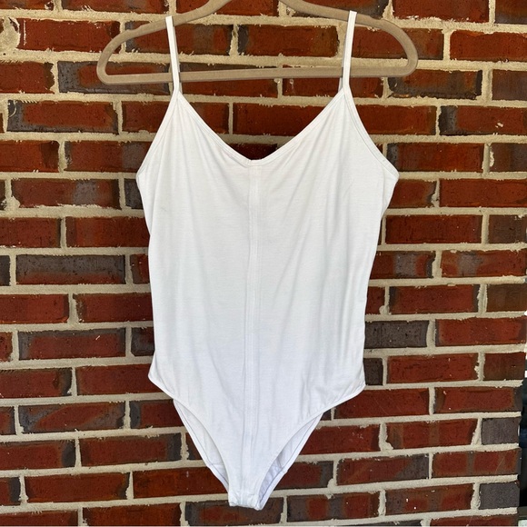 Everlane Tops - Everlane Spaghetti Strap Bodysuit